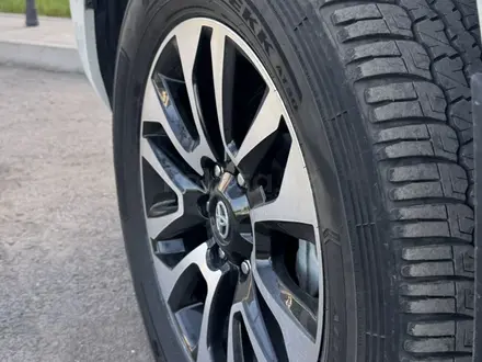 Toyota Land Cruiser Prado 2022 года за 36 500 000 тг. в Астана – фото 4