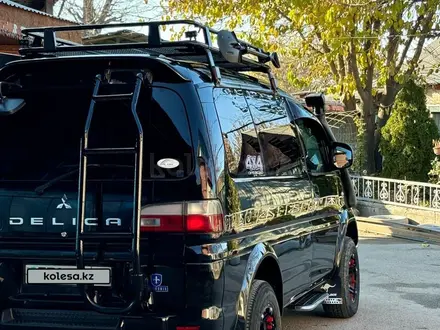 Mitsubishi Delica 2005 года за 10 500 000 тг. в Алматы – фото 3