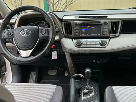 Toyota RAV4 2015 года за 8 100 000 тг. в Актау – фото 6