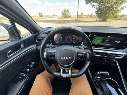 Kia K5 2022 года за 12 800 000 тг. в Караганда – фото 21