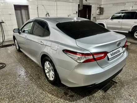 Toyota Camry 2021 года за 12 200 000 тг. в Павлодар – фото 11