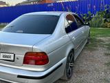 BMW 523 1998 годаfor2 800 000 тг. в Уральск – фото 4