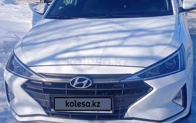 Hyundai Elantra 2019 года за 8 500 000 тг. в Астана