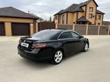 Toyota Camry 2011 годаfor5 200 000 тг. в Актобе – фото 3