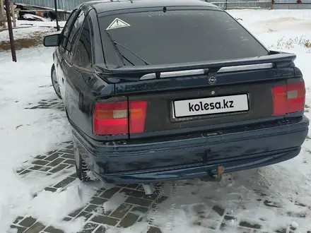 Opel Vectra 1994 года за 1 170 000 тг. в Актобе – фото 2