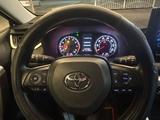 Toyota RAV4 2021 годаfor15 350 000 тг. в Актау – фото 4