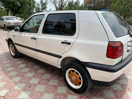 Volkswagen Golf 1992 года за 1 650 000 тг. в Кентау – фото 3