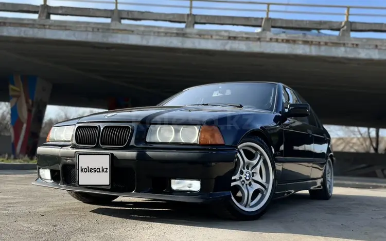 BMW 325 1995 года за 2 300 000 тг. в Алматы