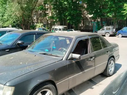 Mercedes-Benz E 230 1991 года за 1 200 000 тг. в Алматы