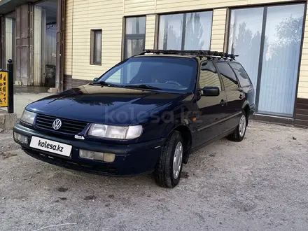 Volkswagen Passat 1995 года за 2 900 000 тг. в Туркестан – фото 2