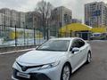 Toyota Camry 2018 года за 13 900 000 тг. в Алматы