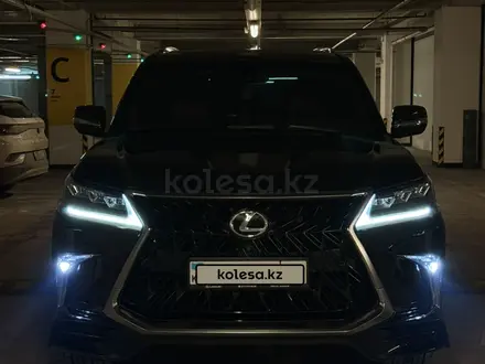 Lexus LX 570 2018 года за 46 000 000 тг. в Алматы – фото 33