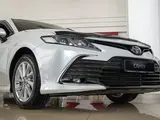 Toyota Camry Prestige 2023 года за 17 400 000 тг. в Семей