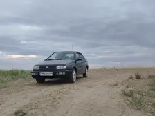 Volkswagen Vento, 1992