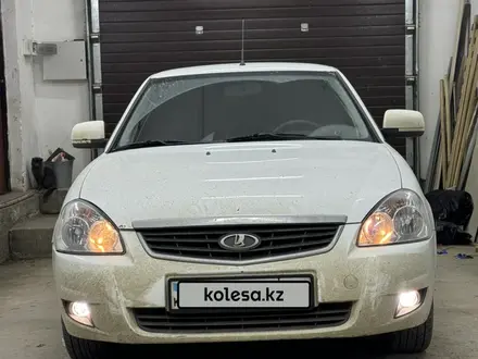 ВАЗ (Lada) Priora 2170 2013 года за 2 350 000 тг. в Атырау – фото 2