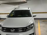 Volkswagen Tiguan 2015 года за 6 500 000 тг. в Астана