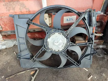 Диффузор охлаждения радиатора вентилятор за 100 000 тг. в Алматы