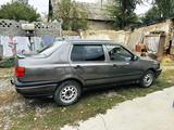 Volkswagen Vento 1992 года за 900 000 тг. в Тараз – фото 3