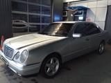 Mercedes-Benz E 230 1996 года за 2 200 000 тг. в Алматы – фото 2