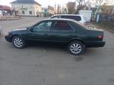 Toyota Camry 1999 года за 3 300 000 тг. в Сарканд – фото 2