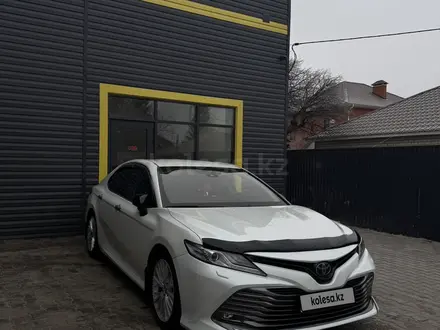Toyota Camry 2018 года за 13 700 000 тг. в Актау – фото 18