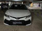 Toyota Camry 2023 годаүшін19 900 000 тг. в Караганда – фото 2