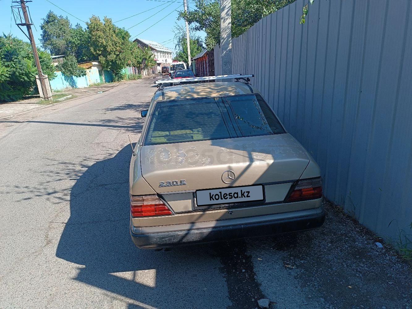 Mercedes-Benz E 230 1989 г.