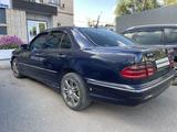 Mercedes-Benz E 430 1998 годаүшін2 500 000 тг. в Уральск – фото 2