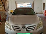 Toyota Camry 2010 года за 8 200 000 тг. в Актобе – фото 3