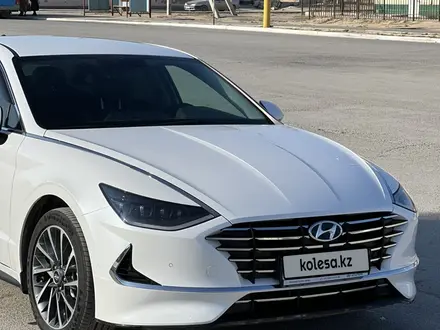 Hyundai Sonata 2020 года за 14 500 000 тг. в Актау – фото 4