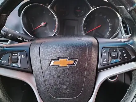 Chevrolet Cruze 2013 года за 4 000 000 тг. в Семей – фото 7