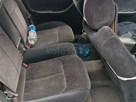Subaru Legacy 1995 года за 2 000 000 тг. в Астана – фото 8