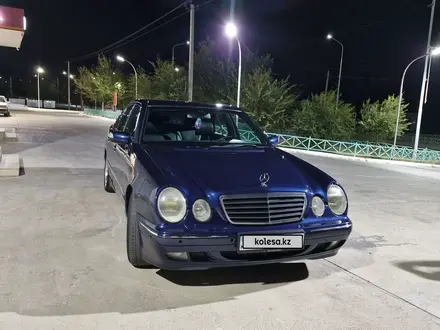 Mercedes-Benz E 320 1999 года за 4 350 000 тг. в Туркестан