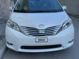 Toyota Sienna 2012 года за 15 000 000 тг. в Алматы