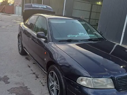 Audi A4 1996 года за 1 500 000 тг. в Ават (Енбекшиказахский р-н)