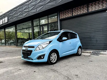 Chevrolet Spark 2014 года за 3 900 000 тг. в Шымкент