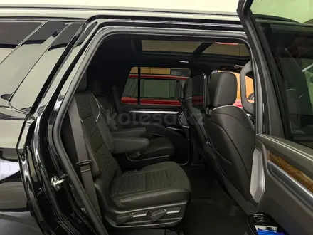 Cadillac Escalade Sport Platinum 2025 года за 94 900 000 тг. в Астана – фото 20