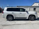 Toyota Land Cruiser 2017 года за 25 000 000 тг. в Атырау – фото 4