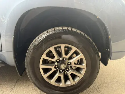 Toyota Land Cruiser Prado 2013 года за 16 400 000 тг. в Алматы – фото 31