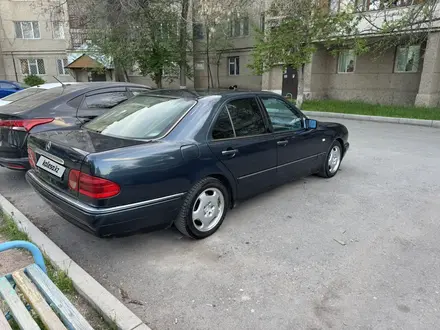 Mercedes-Benz E 280 1996 года за 2 600 000 тг. в Тараз – фото 8