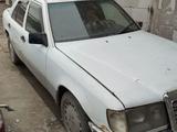 Mercedes-Benz E 200 1991 года за 500 000 тг. в Алматы – фото 2