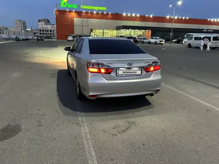 Toyota Camry 2015 года за 11 000 000 тг. в Актау – фото 8