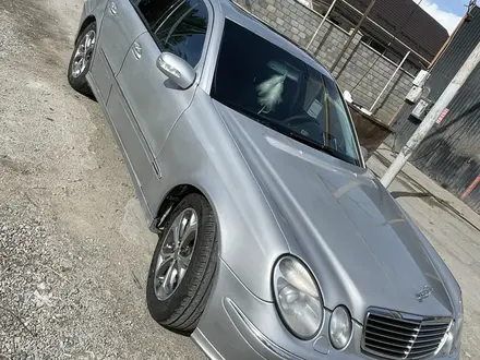 Mercedes-Benz E 320 2003 года за 3 700 000 тг. в Алматы