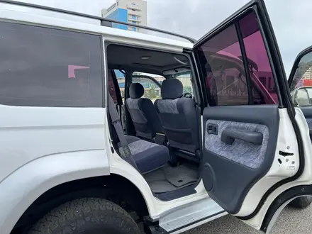 Toyota Land Cruiser Prado 1999 года за 9 000 000 тг. в Алматы – фото 21