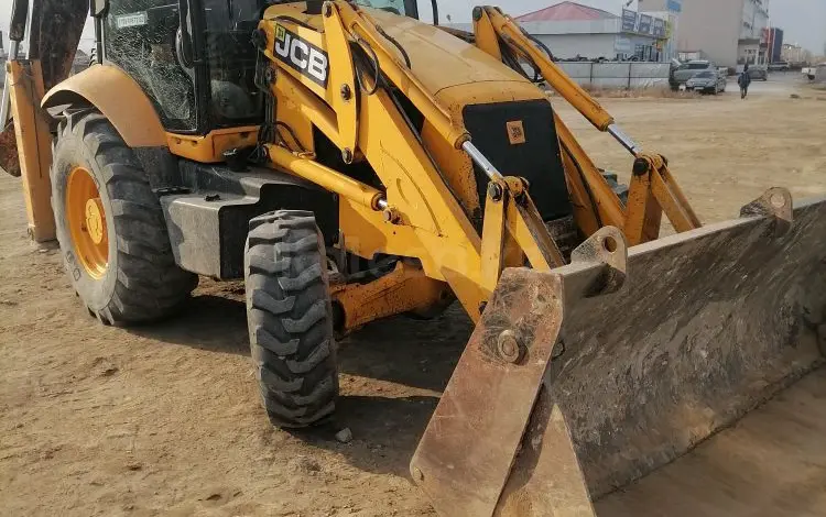 JCB  3CX 2003 годаfor13 700 000 тг. в Актау