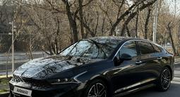 Kia K5 2022 года за 12 000 000 тг. в Алматы