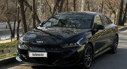Kia K5 2022 года за 12 000 000 тг. в Алматы – фото 2