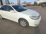 Toyota Camry 2002 года за 4 800 000 тг. в Караганда – фото 2