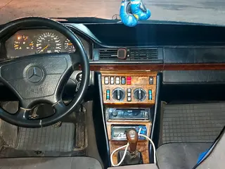 Mercedes-Benz E 280