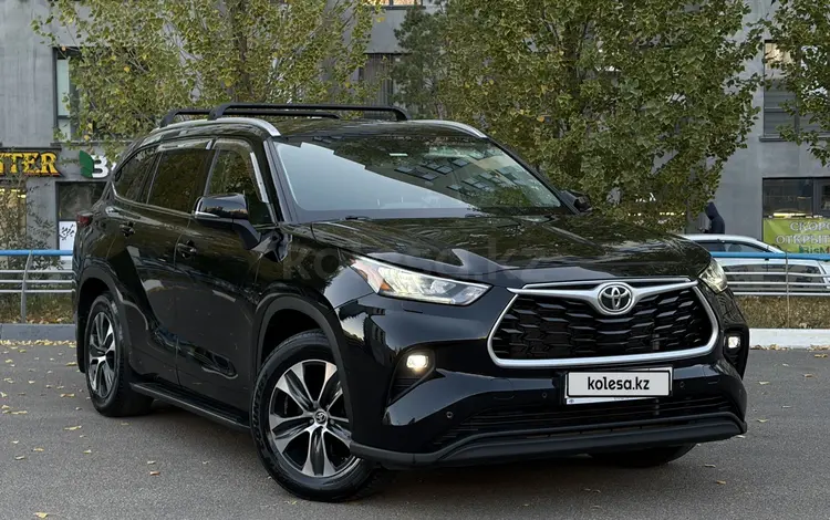 Toyota Highlander 2022 года за 24 700 000 тг. в Астана